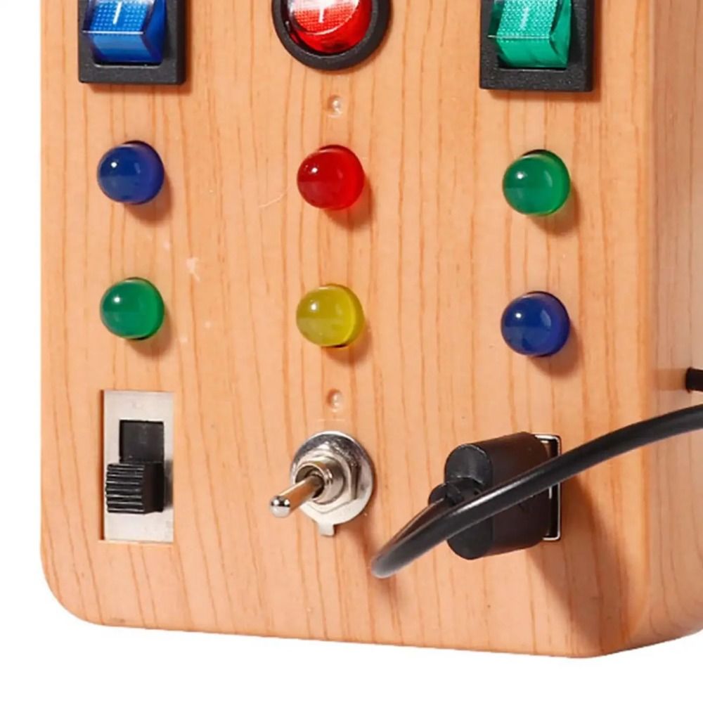 Electronics Repair Workshop - Tavola delle Attività Montessori per Bambini